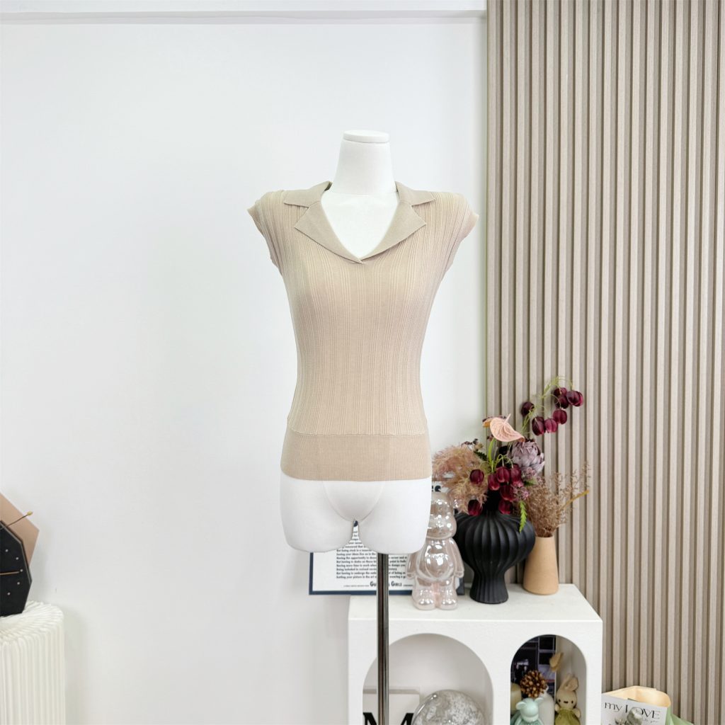 Women Summer Knit V-Neck Flutter Sleeve Top in Camel