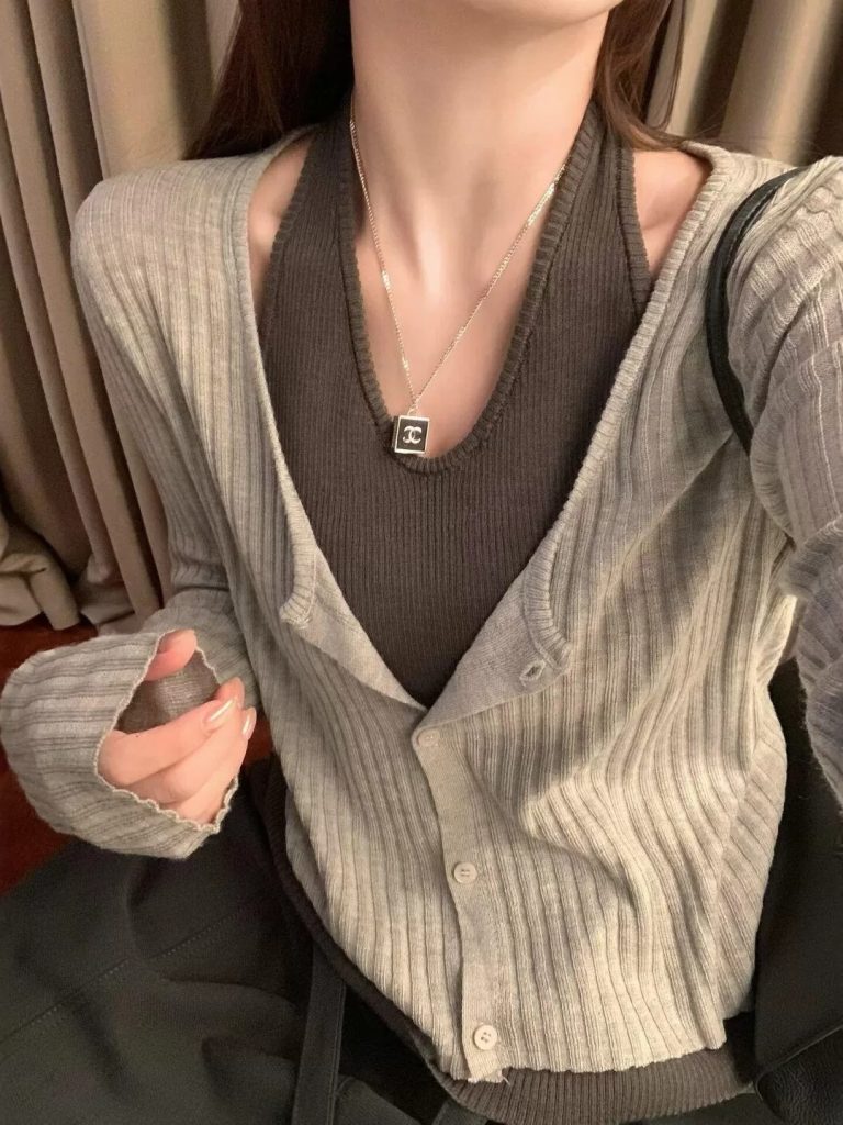 Korean Style Faux Two Piece Grey U Neck Ribbed Long Sleeve Knit Cardigan Women Autumn Short Top